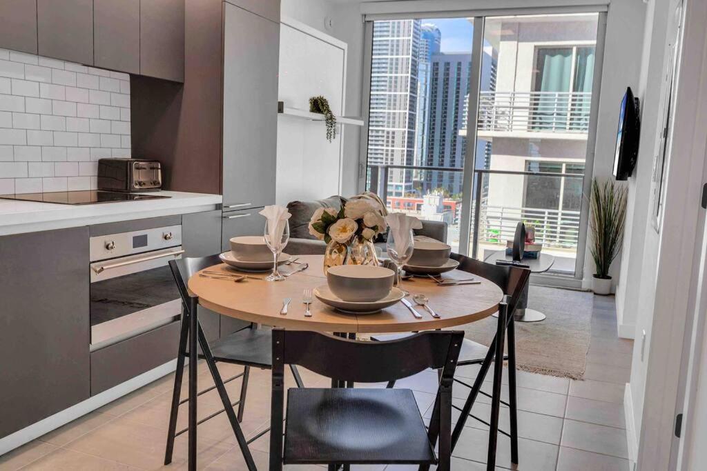 Apartament Breathtaking 1Br In The Heart Miami Zewnętrze zdjęcie